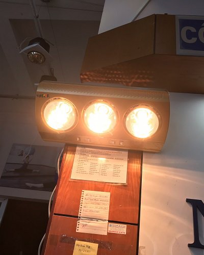 Đèn sưởi phòng tắm hồng ngoại Milor ML-8003